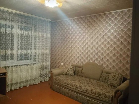 Продам 5  кімнатну квартиру на Крошні Житомир