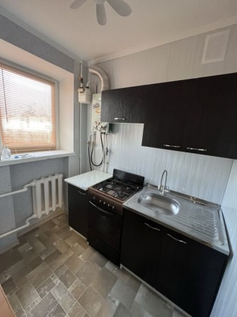 Продаж однокімнатної квартири по вулиці Лесі Українки. - фото 1