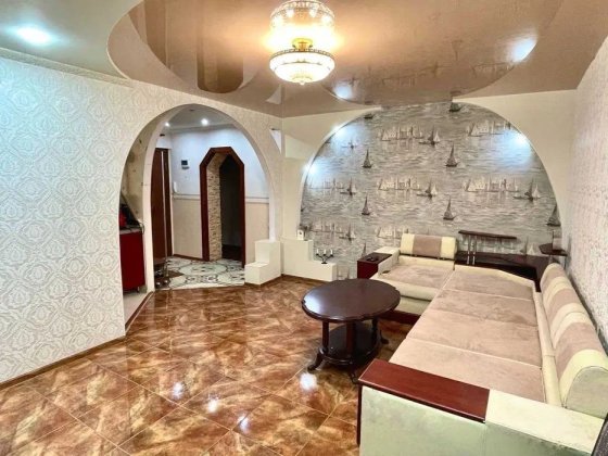 В продаже отличная 4 ком.кв .На Великом Лугу (Сертификат) Запорожье