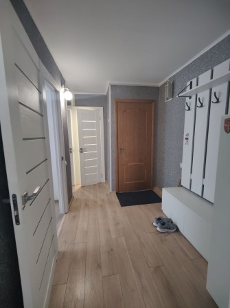 Продаж 3 кімнатної квартири на Довженка - фото 1