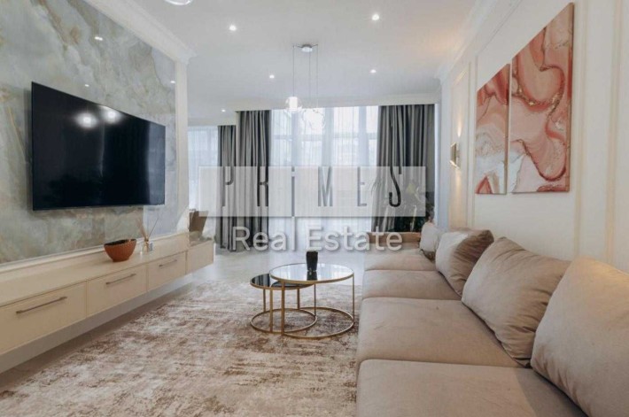 Продажа 3к квартиры 118м2, ЖК Новопечерские Липки, ул. Андрея Верхогляда, 15б - фото 1