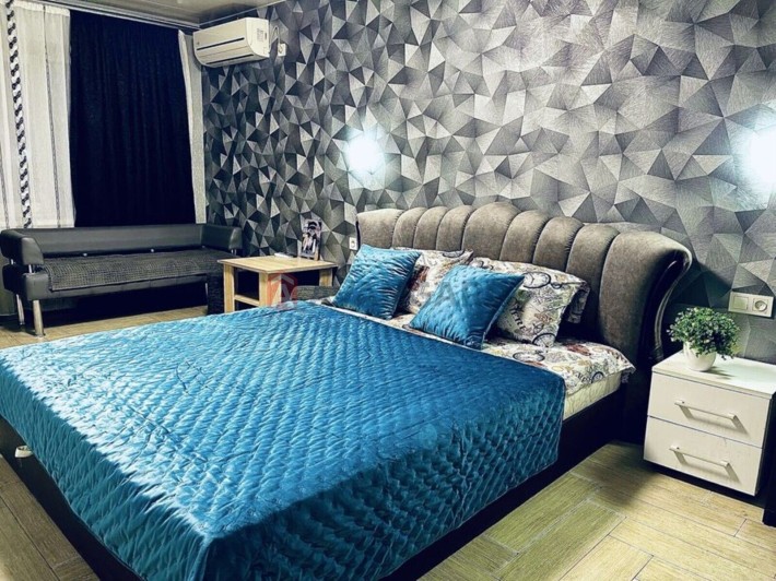 Продаж квартири біля ТЦ Панорама - фото 1