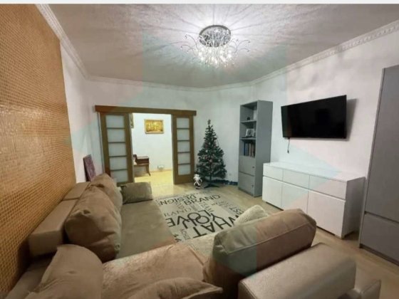 Срочно! Продам 3х комнатную  квартиру, р-н Новокрымской (Титова) Дніпро