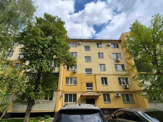 *Однокімнатна квартира з Автономним опаленням Запоріжжя