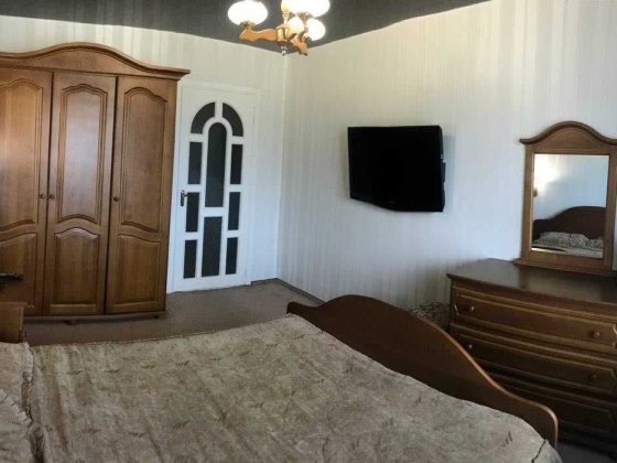 Продам 3-к квартиру, Южный мкрн, ул. 40 лет Победы Запоріжжя