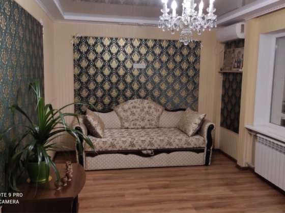 Продам трьохкімнатну  квартиру Запорожье