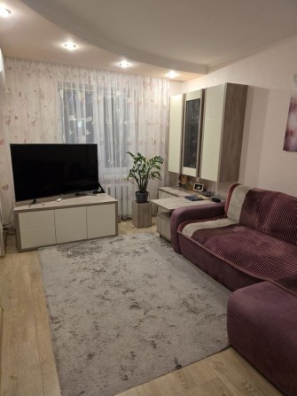 Продам 3 комнатную квартиру на Красном Камне - фото 1