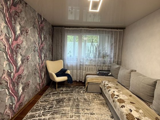 Продаж 3к квартири з квадратним холом з  ремонтом. Житомир