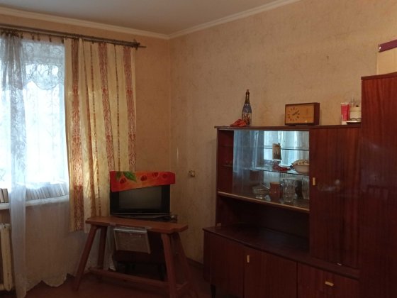 1 к квартира м. Дніпро Центральний район пр.Поля реально продам Днепр