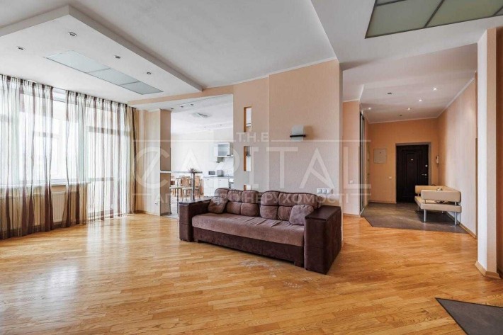 Продаж просторої квартири 135м² на Печерську, бул. Лесі Українки 7Б - фото 1