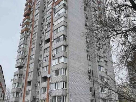 Продаж затишної 3-х кімн квартири (Тополь 3) на вул.Тополіна, 7А Дніпро