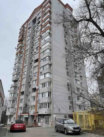 Продаж затишної 3-х кімн квартири (Тополь 3) на вул.Тополіна, 7А - фото 1