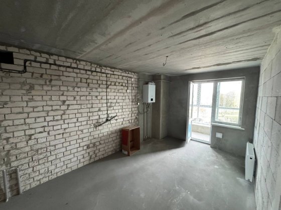 ДОМ СДАН! 2ком. квартира 67м2, АВТОНОМНОЕ отопление, выполнены черновые работы! Чернігів