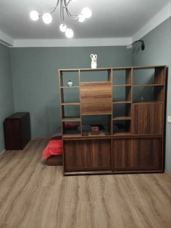 Продам 1-к з ремонтом. 32м2. Я - власниця. Меблі-техніка. - фото 1