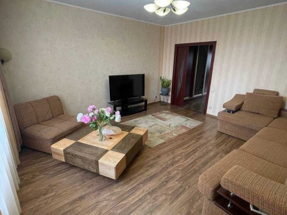 Продам просторную 3к квартиру с ремонтом Рабочая Созидатель госпрограм Дніпро