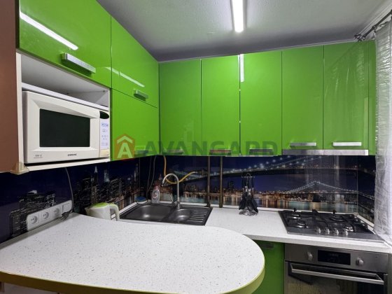 Продаж 3 кімн. квартири , цегла з ремонтом  45 000$ Дніпро