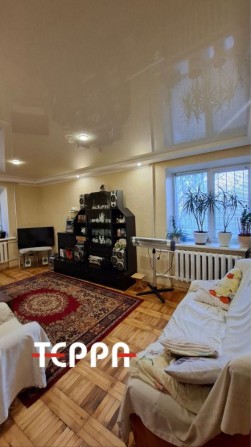 Продаж 2-кімнатної квартири, Центр - фото 1