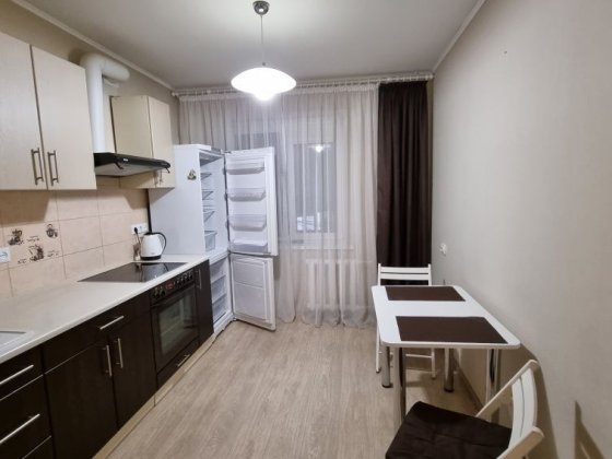 Продам квартиру на Победе-3 с ремонтом. Ваучер. Дніпро
