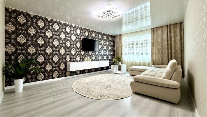 Продаж укомплектованої квартири - фото 1
