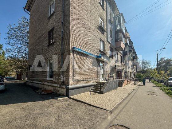 2х кімн сталінка під ремонт на Трегубенко Запоріжжя