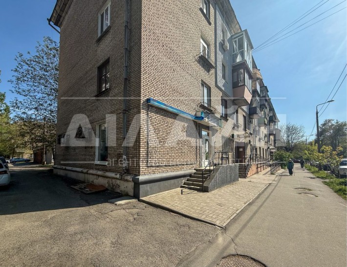 2х кімн сталінка під ремонт на Трегубенко - фото 1