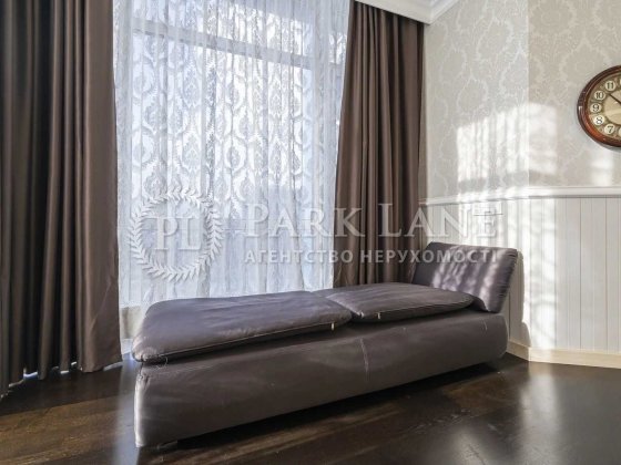 Продам 110м 3 кім Маккейна Джона Central Park Київ
