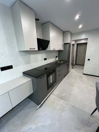Продам свою квартиру 12 квартал - фото 1