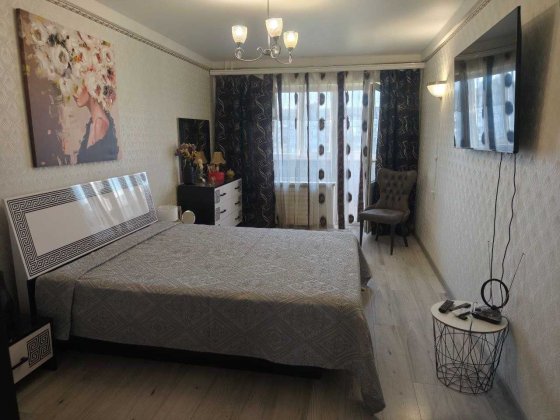 Продам трёх комнатную Хортицкой Запорожье
