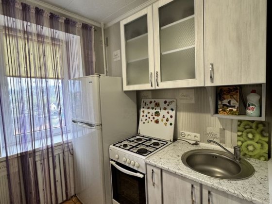 Продам 1 кім. квартиру неподалік Центру Кропивницький