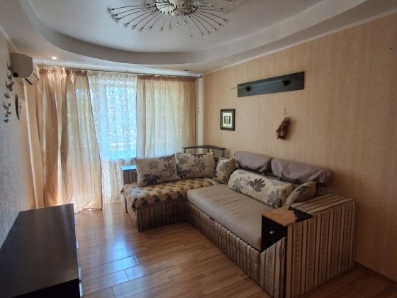 Продаж 2к квартири Космос кімнати роздільні Запорожье
