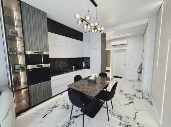 Продам видову квартиру в ЖК Бартоломео - фото 1