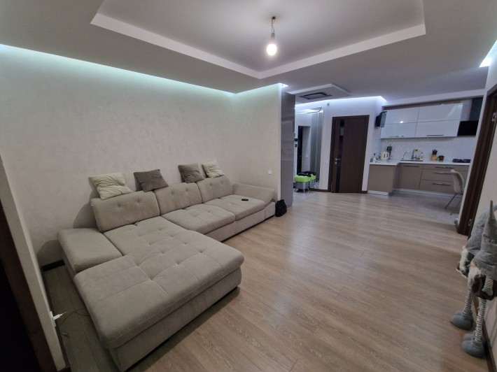 Продажа 4ой квартиры в ЖК Набережный квартал - фото 1