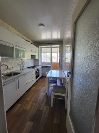 Продам 2 кім квартиру с. Гірниче - фото 1
