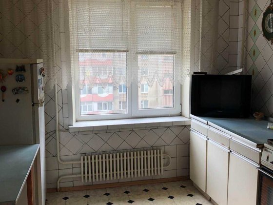 Продам двухкомнатную квартиру на Песках Запорожье