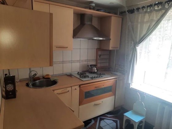 Продається 3-кімнатна квартира Космос, вул. Чумаченка Запорожье