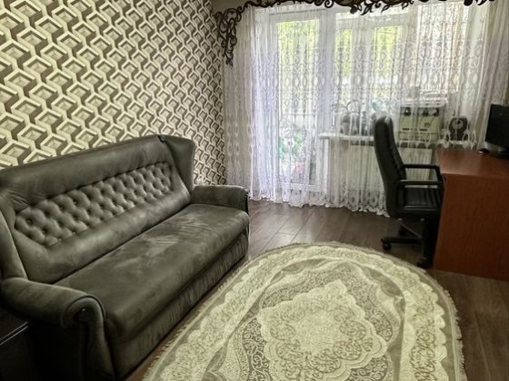 Квартира 2 кімнати  квартира 2 поверх Кропивницький