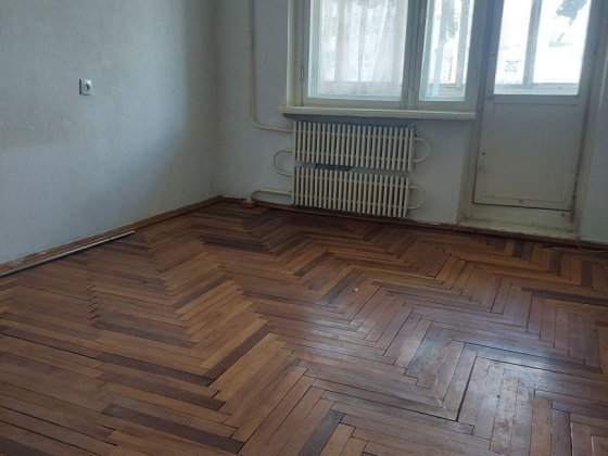 1 кімн.кв. 8/9 Хортицьке шоссе 11500 у.о Запорожье