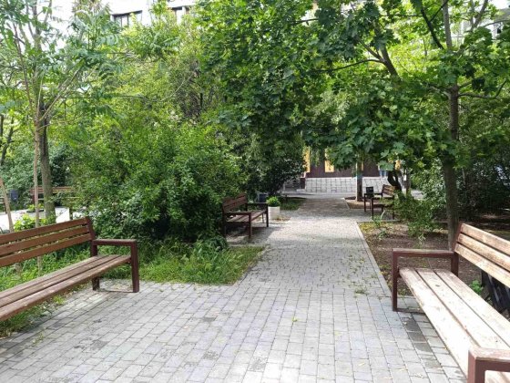 Продам велику 2-кімнатну квартиру 53кв.м з 3 лоджіями ж/м Перемога-6 Дніпро