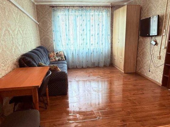 Продам 2 кімнатну квартиру Краснопільська 6 район 12 го квартиалу Правий берег Днепр