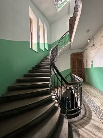 Продаж 2 кім. Личаківська - фото 1