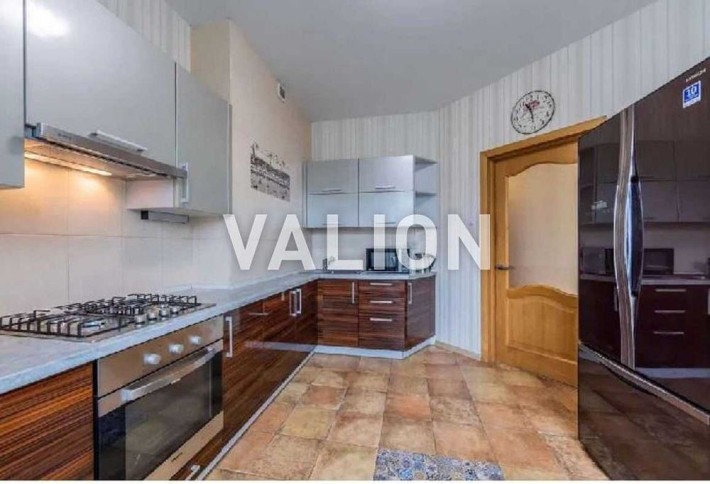 Продаж 2к.квартири в ЖК "Британський квартал" вул. Крейсера Аврори 10 - фото 1