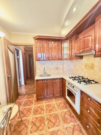 Продажа 2х ком.квартиры с ремонтом. Ваучер,сертификат-да. - фото 1
