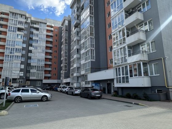 Продаж 1 кім. квартири вул. Зелена Львів