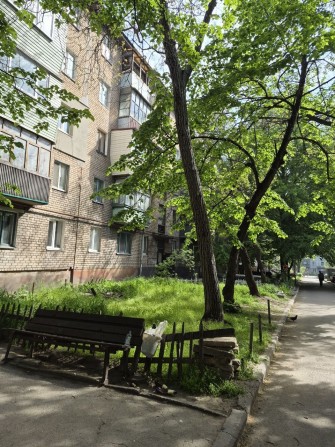 Продаётся 1 ком. квартира  Заводской р-н - фото 1