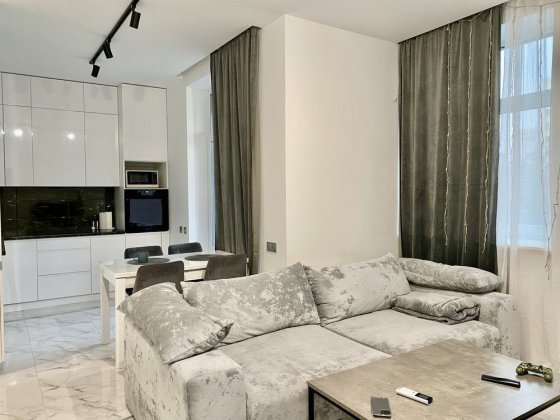 Продам квартиру Центр ЖК IQ-House Дніпро