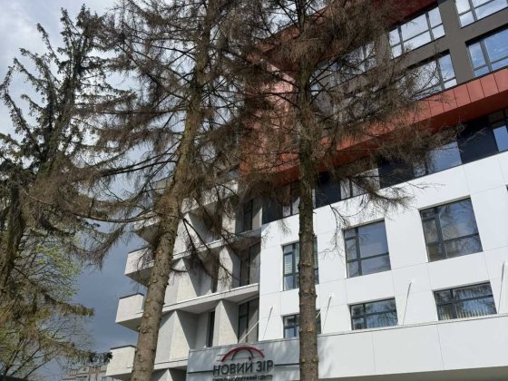 Продаж 1- но кім. квартири в будинку бізнес класу ЖК Zelena 111, ближній центр Львов