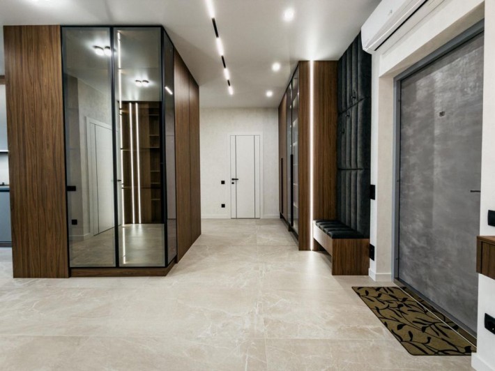 VIP продаж велика 2 кім квартира центр ЖК Великобританія - фото 1
