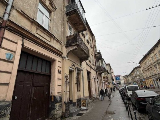 Продаж квартири у центрі міста, вул. Куліша, 12, 67000$ Львів