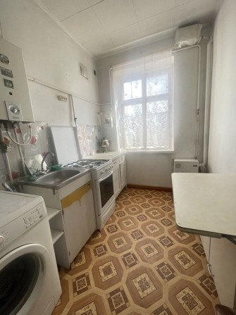 Продаж  2 квартири Ц. Ринок - фото 1