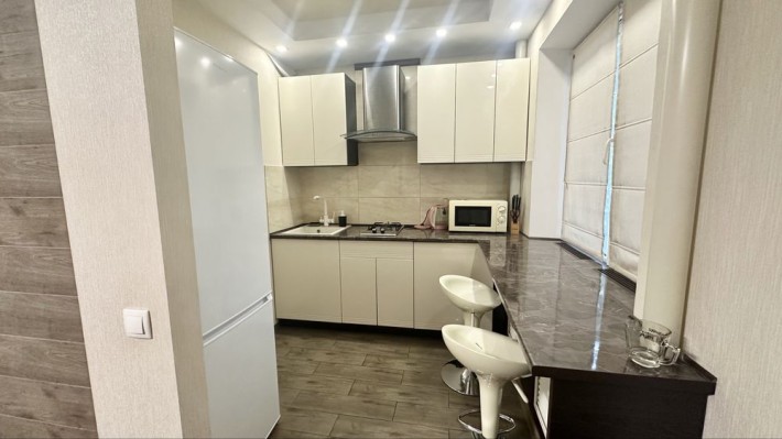 Продаж 1-кімн кв 2/5 центр - ремонт 2020 р - фото 1